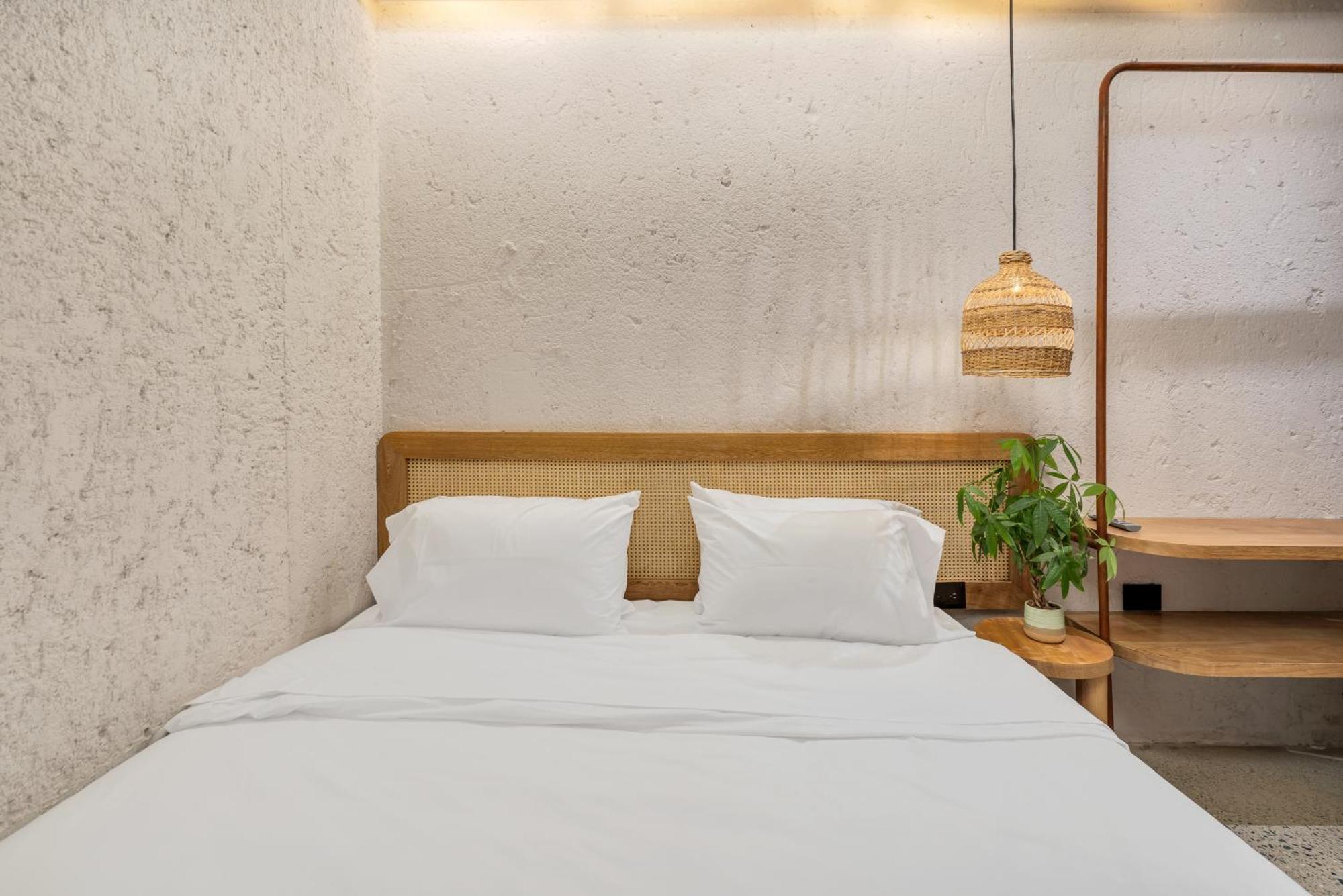 Botanica Casa Hotel Manila By Housy Host Μεντεγίν Εξωτερικό φωτογραφία