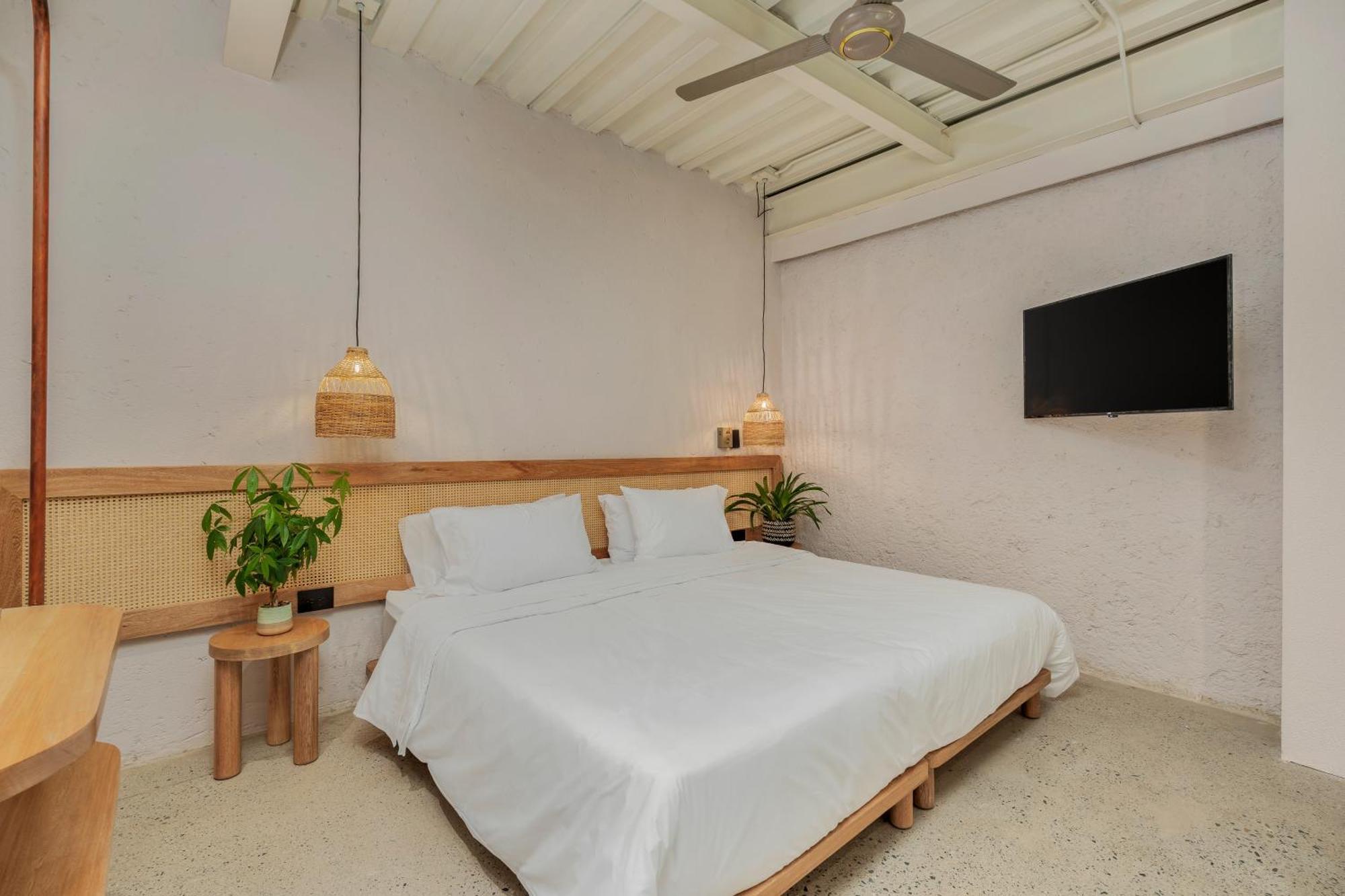 Botanica Casa Hotel Manila By Housy Host Μεντεγίν Εξωτερικό φωτογραφία